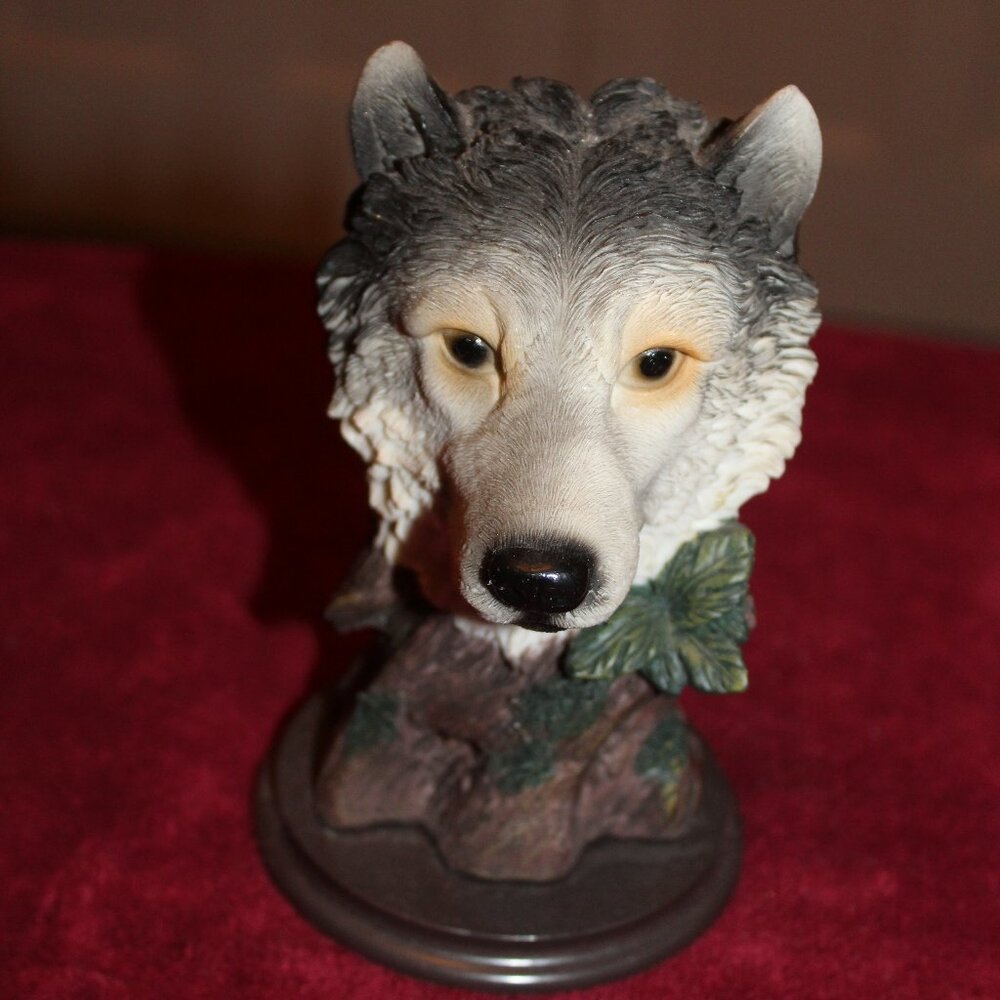 Vintage Wolf from Southwestern Reflections Collection